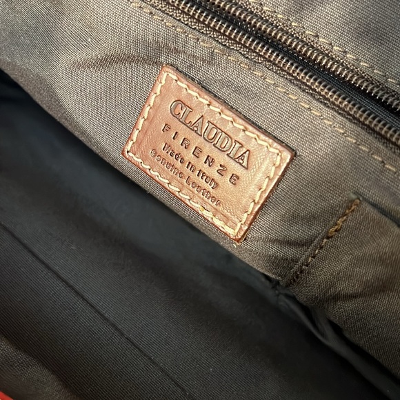 Claudia Firenze made in Italy 🔥 - Picture 7 of 9